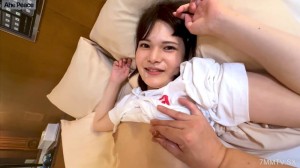 Die 18-jährige Mana-chan (Mana-chan), ihr Plan und die beliebte Idolgruppe F zum ersten Mal in derselben Arbeit, bringt die Leute in erotischen Videos laut zum Lachen [Comprehensive Review Awards] [Ja] [Ja]在线观看
