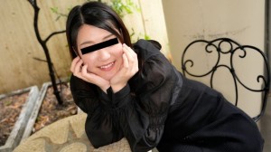 Eine schöne mollige Frau mit kleinen Brüsten bedient Sie mit ihren Lippen!在线观看