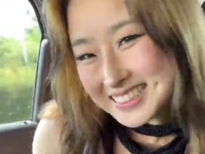 出去玩当然要好好安抚一下负责长途开车的司机-PUPU