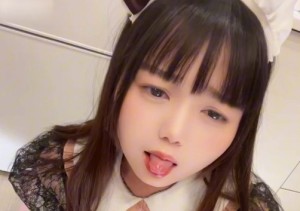 可爱的外表藏不住自己的欲望