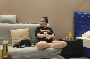 专找老阿姨11-29精练的出租婆