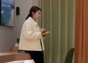 三千约操18岁良家学生妹-老王