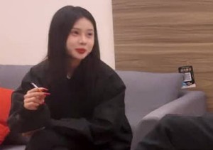 今天约了个刚20岁的小嫩妹-邓西门