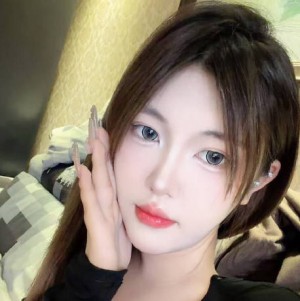 西安20岁C敏感体嫩妹夏梦初下海温柔乖巧干了4炮