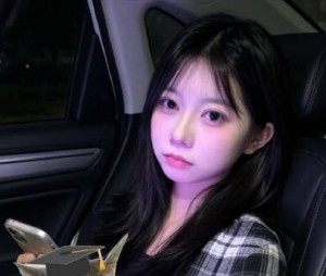 长沙B奶18岁160美女嫩妹乌萨奇身材嘎嘎板正