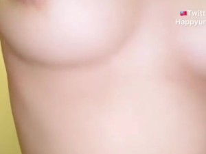 來尋求哥哥慰藉的家暴瘀青奶正妹結果不爭氣的用身體安慰她了-糖葫蘆